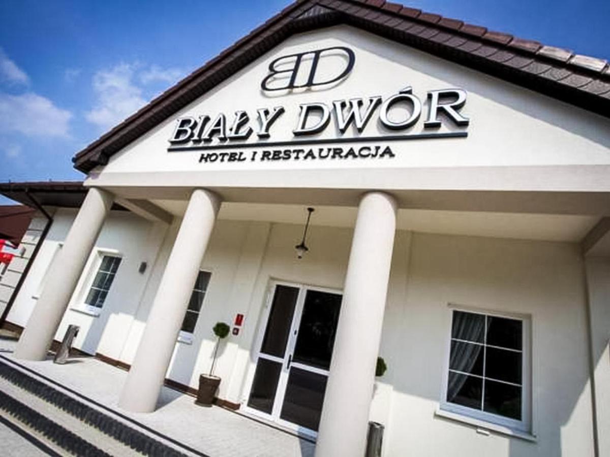 Bed and Breakfast Bialy Dwor Rychwal Exterior foto