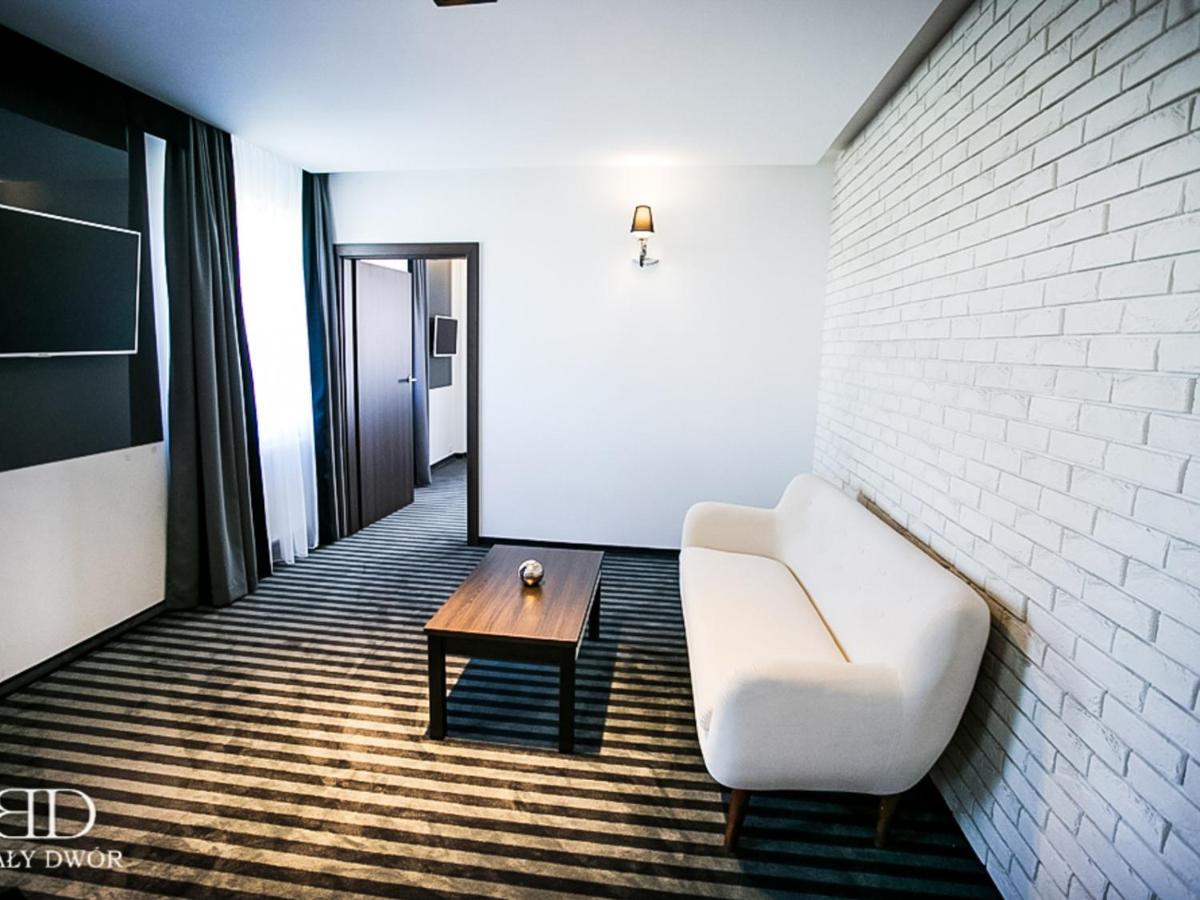 Bed and Breakfast Bialy Dwor Rychwal Exterior foto